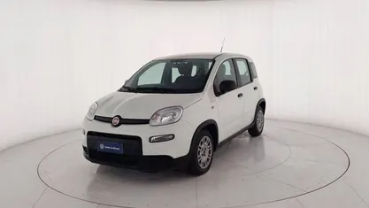 Bianco Usata 2024 Fiat Panda S Tre volumi | 11.800 € (Buon prezzo)