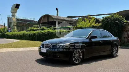 Usata BMW 530 231 CV (169 kW) 2006 Nero Berlina