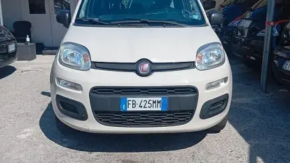 Usata Fiat Panda Easy 85 CV (62 kW) 2015 Utilitaria