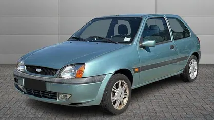 Usata Ford Fiesta Ghia 75 CV (55 kW) 2001 Blu Utilitaria