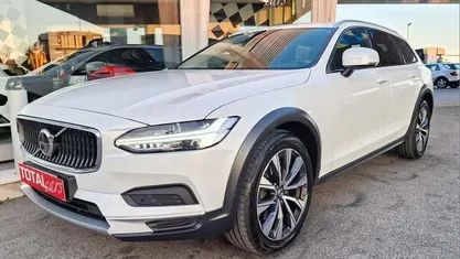 Usata Volvo V90 CC Core 197 CV (144 kW) 2022 Station wagon