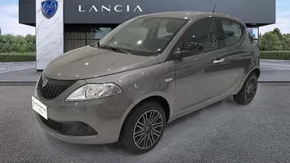 Usata 2024 Lancia Ypsilon Due volumi | 13.500 € (Buon prezzo)