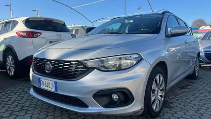 Usata Fiat Tipo Easy 120 CV (88 kW) 2018 Grigio Station wagon