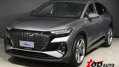 Usata Audi Q4 e-tron S-Line 250 kW (340 CV) 2024 Grigio SUV