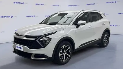 Begagnad Kia Sportage Style 240 HK (176 kW) 2022 Vit SUV