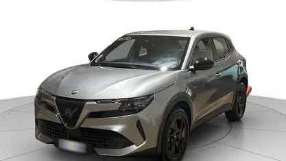 Usata Alfa Romeo Junior 145 CV (106 kW) 2025 SUV