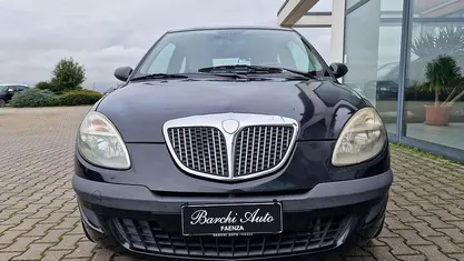 Usata Lancia Ypsilon 60 CV (44 kW) 2005 Utilitaria