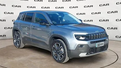 Usata 2025 Jeep Avenger Summit SUV | 25.500 € (Buon prezzo)