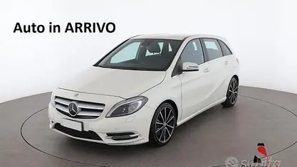 Usata Mercedes B220 Premium 184 CV (135 kW) 2014 Bianco Monovolume
