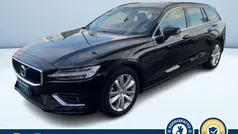 Usata 2021 Volvo V60 Business Edition Station wagon | 19.100 € (Super prezzo)