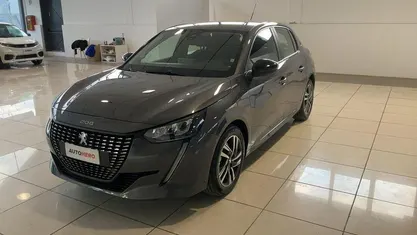 Grigio Usata 2023 Peugeot 208 Active Due volumi | 14.899 € (Buon prezzo)