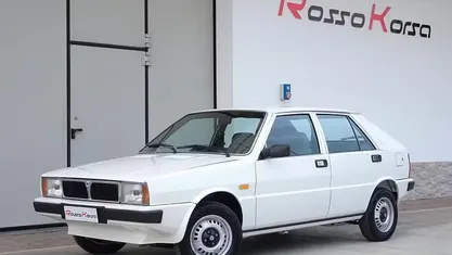 Usata Lancia Delta 75 CV (55 kW) 1982 Utilitaria