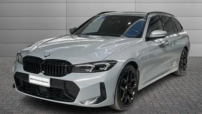Usata BMW 320e M Sport 190 CV (139 kW) 2025 Grigio Station wagon