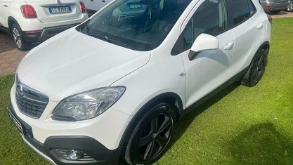 Bianco Usata 2013 Opel Mokka SUV | 8900 € (Buon prezzo)
