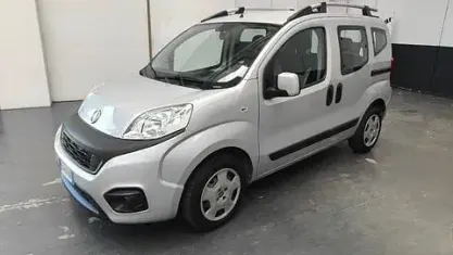 Usata Fiat Fiorino Trekking 95 CV (69 kW) 2022 Grigio Monovolume