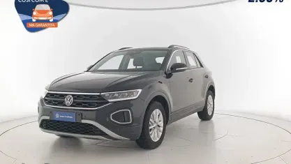 Używany VW T-Roc Life 110 KM (80 kW) 2022 Czarny SUV