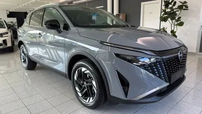 Nuova Nissan Qashqai N-Connecta 158 CV (116 kW) 2026 Ceramic gray SUV