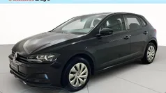 Grigio urano Usata 2018 VW Polo Trendline Tre volumi | 10.900 € (Buon prezzo)