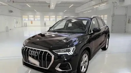 Usata Audi Q3 Advanced 150 CV (110 kW) 2022 Bianco SUV