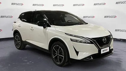 Bianco Usata 2021 Nissan Qashqai Tekna SUV | 22.900 € (Buon prezzo)