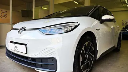 Usata VW ID.3 Life 69 kW (95 CV) 2021 Bianco ghiaccio metallizzato Utilitaria