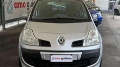 Argento Usata 2009 Renault Modus Monovolume | 3000 € (Buon prezzo)