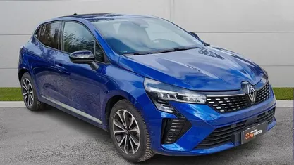 Usata Renault Clio V Techno 91 CV (66 kW) 2025 Blu Berlina