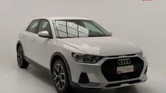 Bianco ghiaccio Usata 2021 Audi A1 Comfort Due volumi | 22.900 € (Buon prezzo)