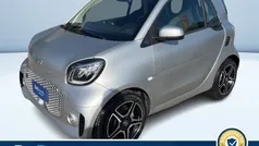 Argento metallizzato Usata 2023 Smart ForTwo Electric Drive Tre volumi | 16.000 € (Buon prezzo)