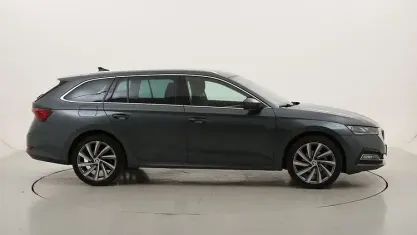 Gebraucht Skoda Octavia Style 150 PS (110 kW) 2021 Kombi
