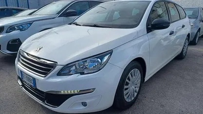 Bianco Usata 2016 Peugeot 308 Active Station wagon | 7500 € (Buon prezzo)
