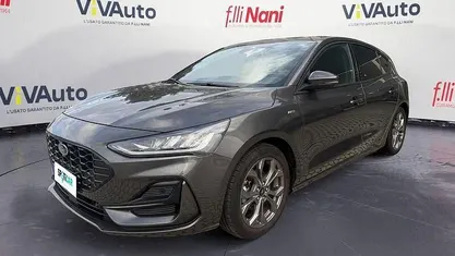 Usata 2022 Ford Focus Business Edition Tre volumi | 18.850 € (Buon prezzo)