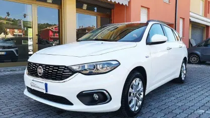 Usata Fiat Tipo Business 120 CV (88 kW) 2020 Bianco Station wagon