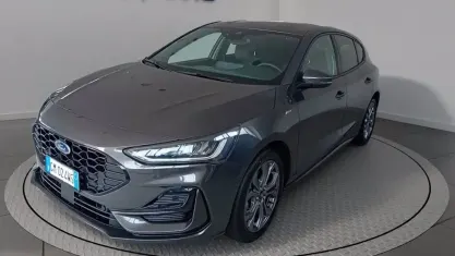 Occasion Ford Focus ST-Line X 125 PK (91 kW) 2023 Grijs Sedan