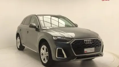Usata Audi Q5 Business 204 CV (150 kW) 2021 Grigio daytona perla SUV