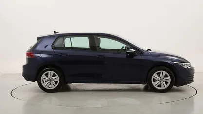 Usata VW Golf VIII Life 110 CV (80 kW) 2023 Berlina