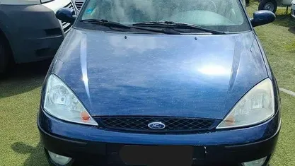 Usata 2003 Ford Focus Ghia Station wagon | 2000 € (Buon prezzo)