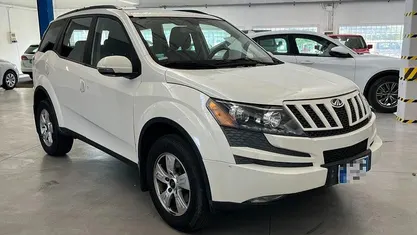 Usata 2012 Mahindra XUV500 SUV | 4500 € (Buon prezzo)