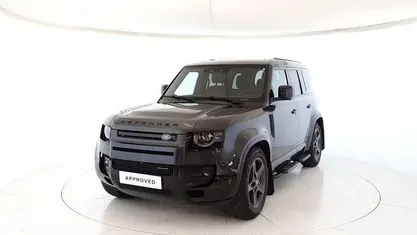 Grigio scuro Usata 2023 Land Rover Defender SE Dynamic SUV | 67.500 €