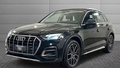 Usata Audi Q5 Advanced 163 CV (119 kW) 2021 Nero metallizzato SUV