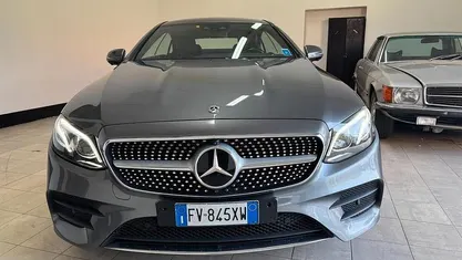 Usata Mercedes E220 Premium Plus 194 CV (142 kW) 2019 Coupé