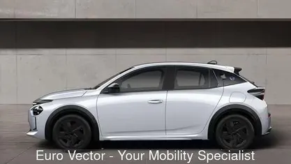 Usata Lancia Ypsilon 101 CV (74 kW) 2025 Utilitaria