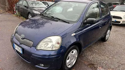 Usata Toyota Yaris 65 CV (47 kW) 2004 Utilitaria