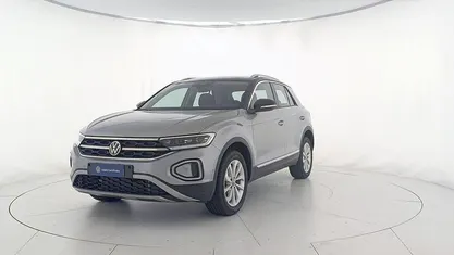 Usata VW T-Roc Style 116 CV (85 kW) 2025 Pyrit silver metallizzato nero SUV