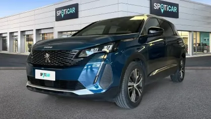 Usata Peugeot 5008 Allure 131 CV (96 kW) 2024 Blu/azzurro SUV