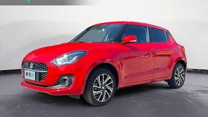 Occasion Suzuki Swift 83 PK (61 kW) 2023 Rood Hatchback