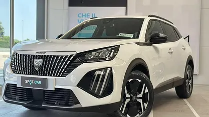Usata 2025 Peugeot 2008 Allure SUV | 22.900 € (Buon prezzo)