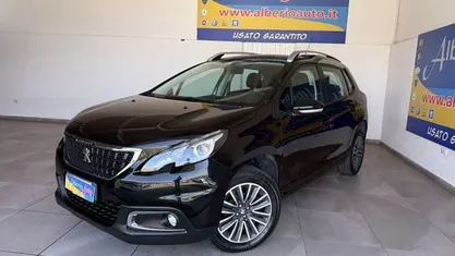 Nero Usata 2017 Peugeot 2008 Active SUV | 8690 € (Buon prezzo)