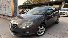 Grigio Usata 2009 Lancia Delta Due volumi | 2850 € (Buon prezzo)