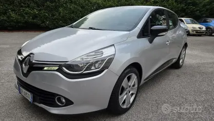 Usata Renault Clio IV 75 CV (55 kW) 2013 Grigio Berlina
